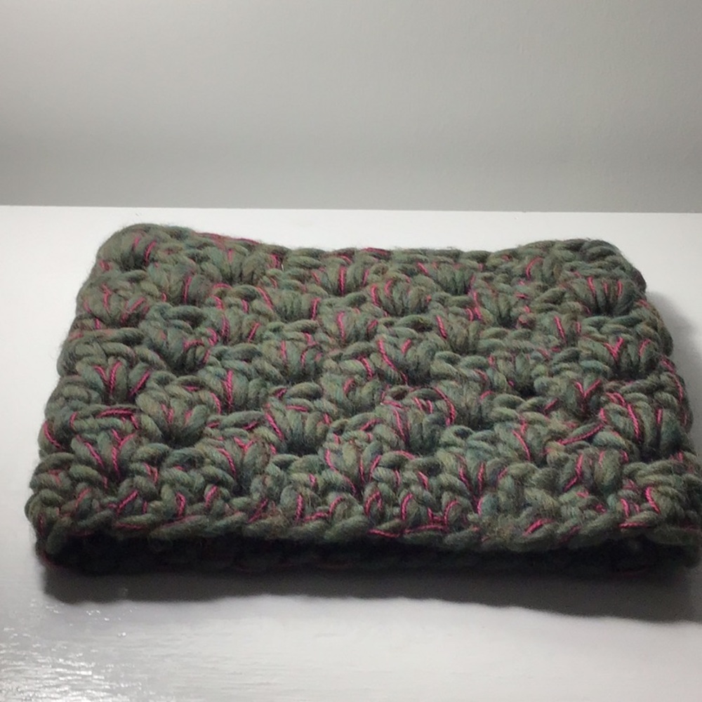 Anthropologie Ophelia Cowl Neck Warmer Hand Knit Green